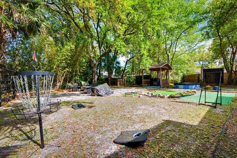 House for rent at 719 S Shores Rd, Jacksonville, FL 32207