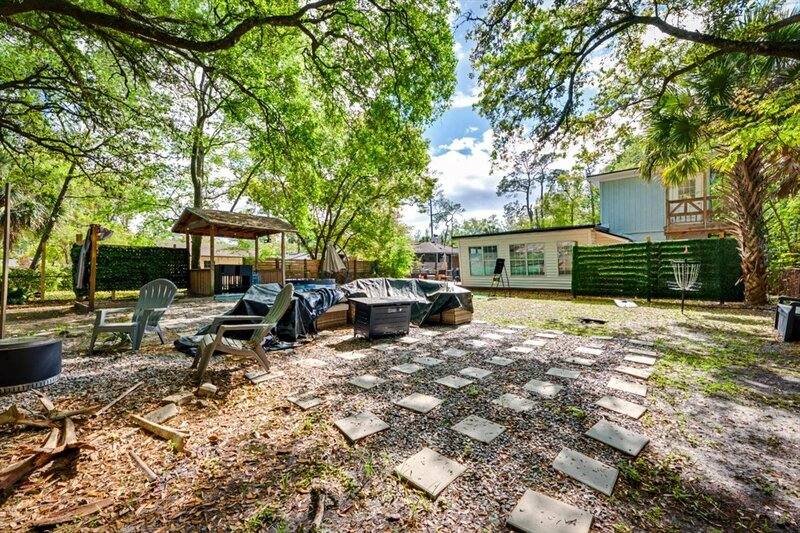 House for rent at 719 S Shores Rd, Jacksonville, FL 32207