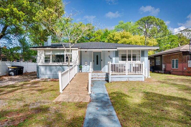 House for rent at 719 S Shores Rd, Jacksonville, FL 32207
