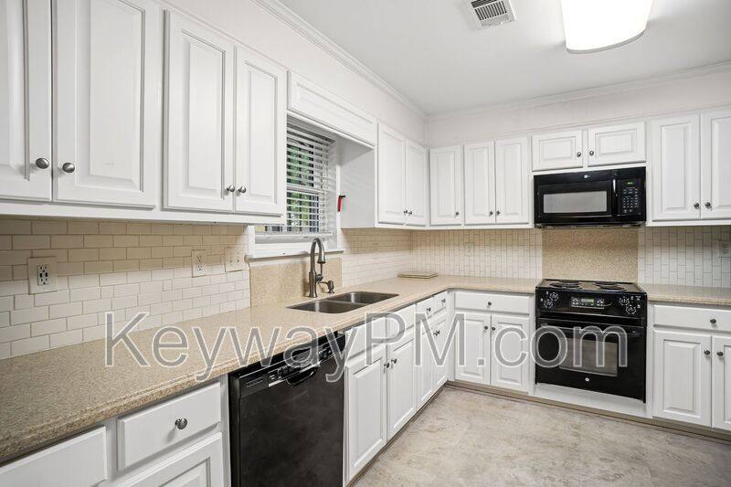 House for rent at 3420 Linderwood Dr, Augusta, GA 30906
