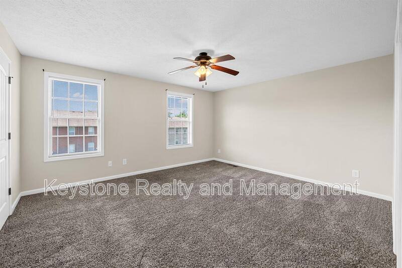 Townhouse for rent at 770 Needmore Rd #30, Clarksville, TN 37040