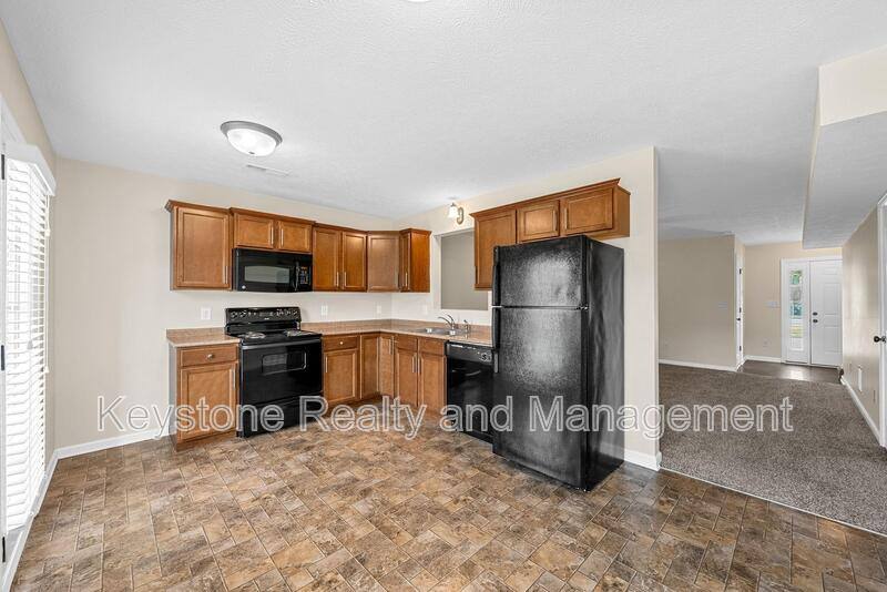 Townhouse for rent at 770 Needmore Rd #30, Clarksville, TN 37040