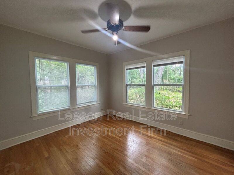House for rent at 3802 Baltimore Ave, Shreveport, LA 71106