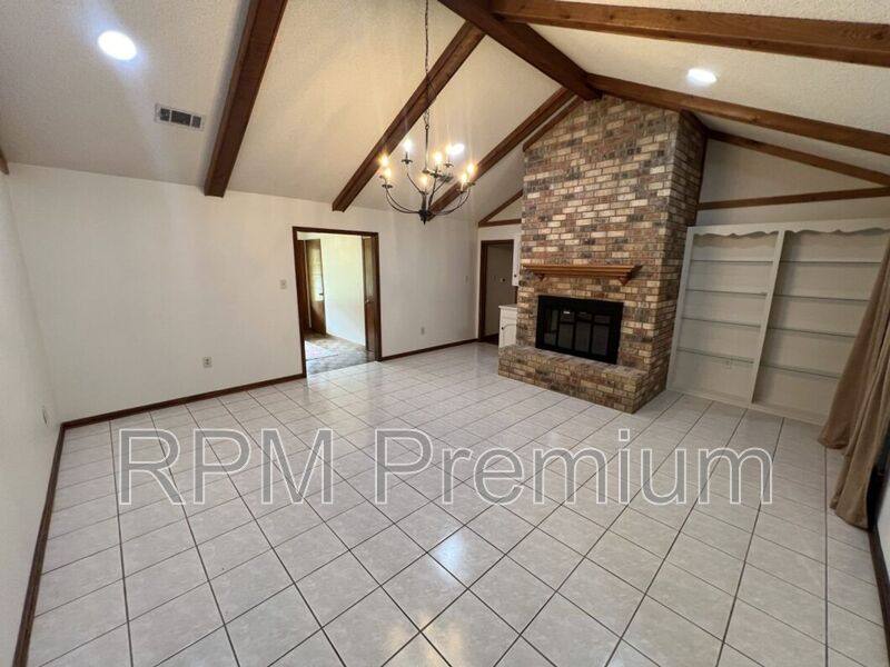 House for rent at 13936 Cayuga Dr, Baker, LA 70714