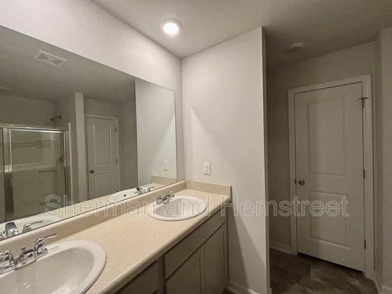 Townhouse for rent at 934 Quaint Parrish Circle, Graniteville, SC 29829