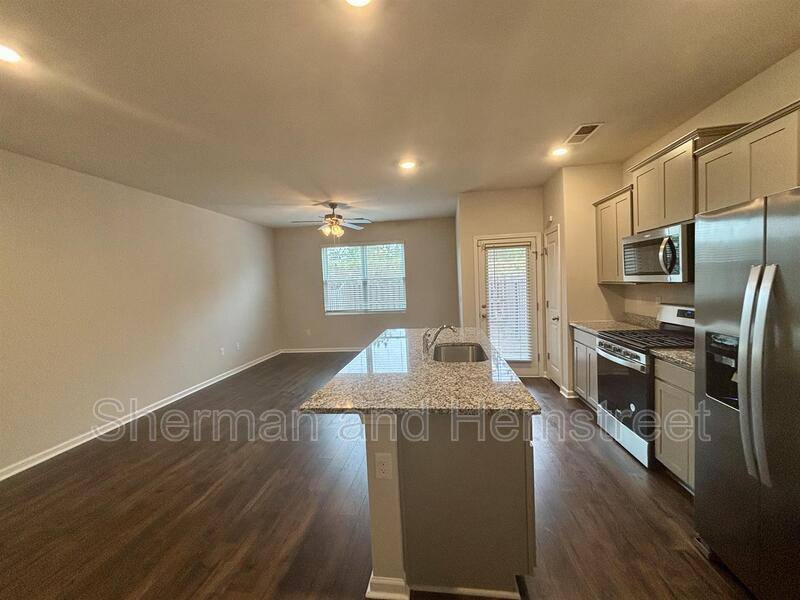 Townhouse for rent at 934 Quaint Parrish Circle, Graniteville, SC 29829