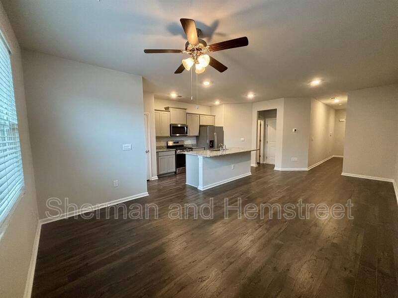 Townhouse for rent at 934 Quaint Parrish Circle, Graniteville, SC 29829