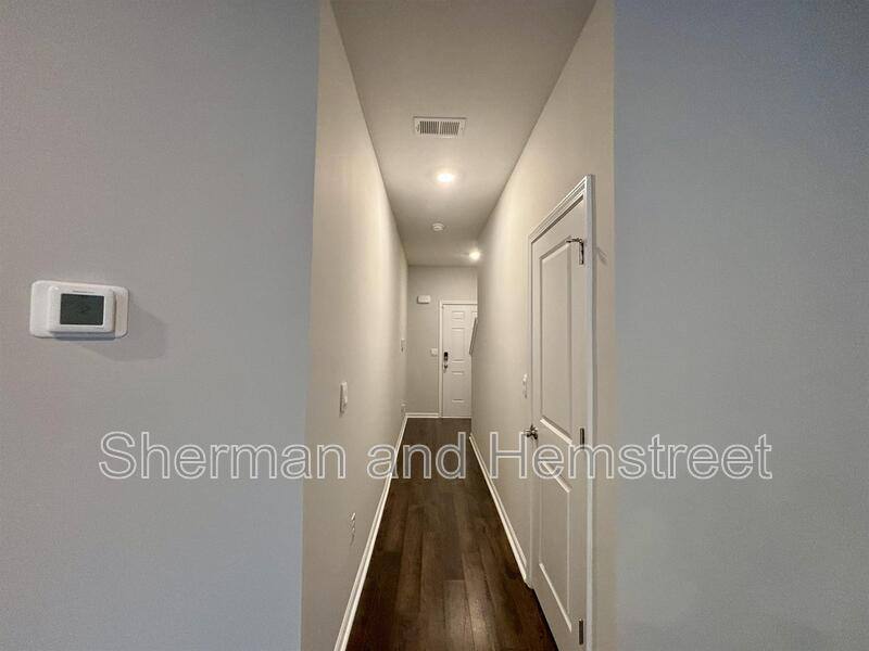 Townhouse for rent at 934 Quaint Parrish Circle, Graniteville, SC 29829