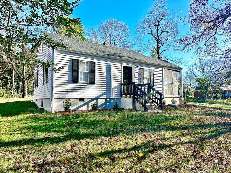 House for rent at 103 Snider Ave, Lexington, NC 27292
