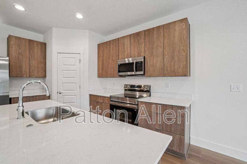 Apartment for rent at 5 Bolton, Asheville, NC 28806