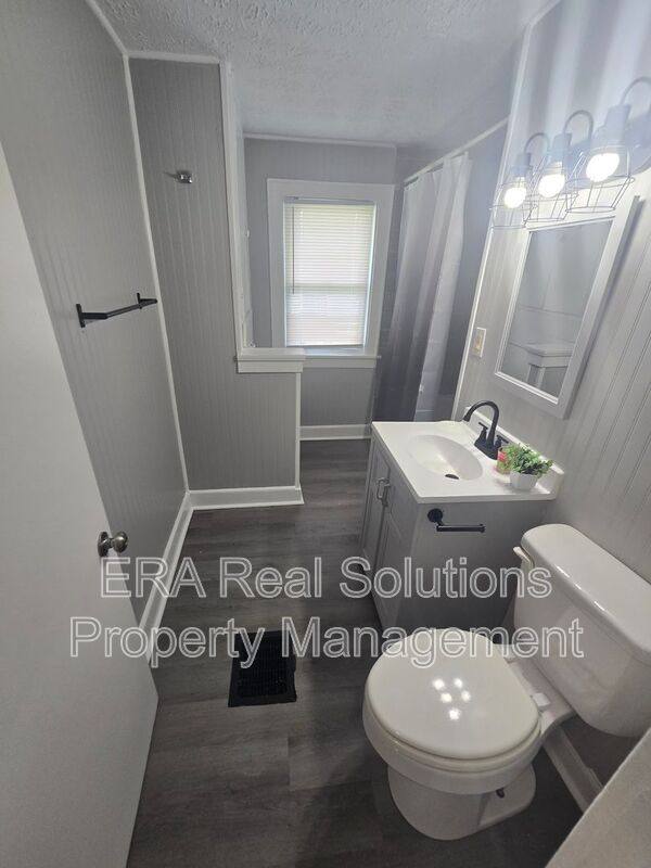 Apartment for rent at 693 N Dawson Ave, Columbus, OH 43219