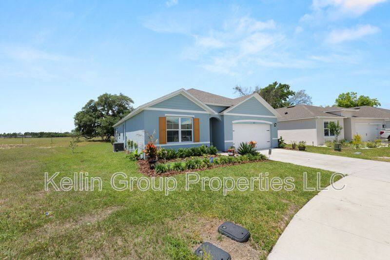 House for rent at 833 Ambleside Dr, Haines City, FL 33844