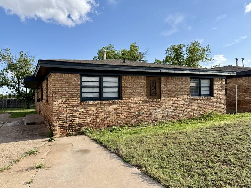 Apartment for rent at 703 47th St #B, Lubbock, TX 79404