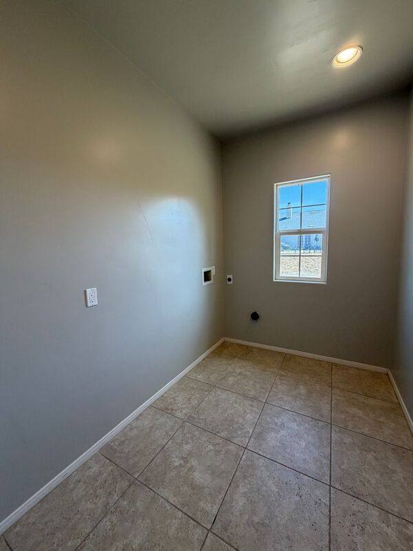 House for rent at 32586 Galleano Ave, Winchester, CA 92596