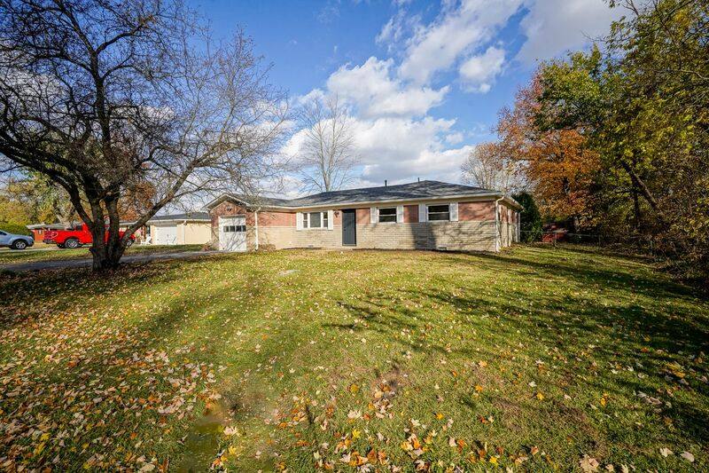House for rent at 8509 N Ricks Dr E, McCordsville, IN 46055