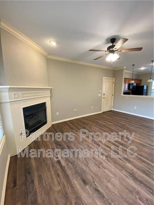Apartment for rent at 2673 N Miranda St #4, Fayetteville, AR 72703