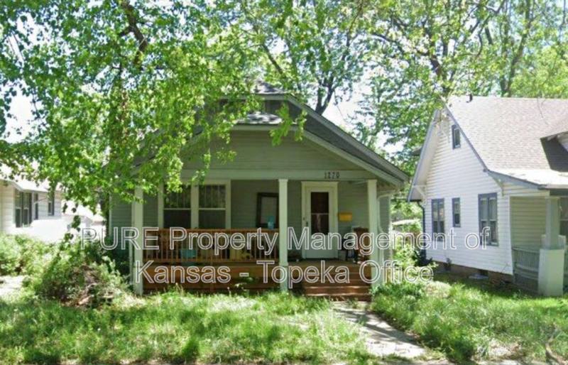 House for rent at 1270 SW Wayne Ave, Topeka, KS 66604