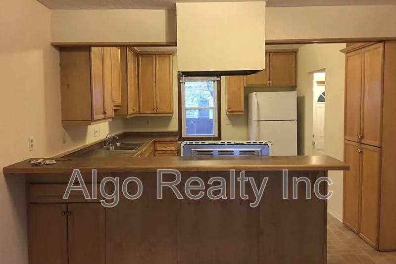 Apartment for rent at 6050 Wentworth Ave, Minneapolis, MN 55419