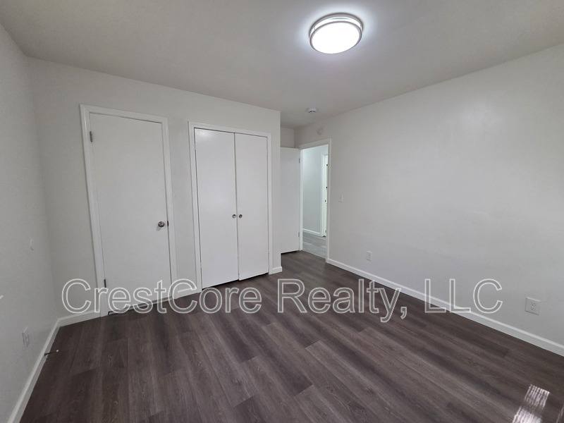 House for rent at 3992 Ridgedale St, Memphis, TN 38127