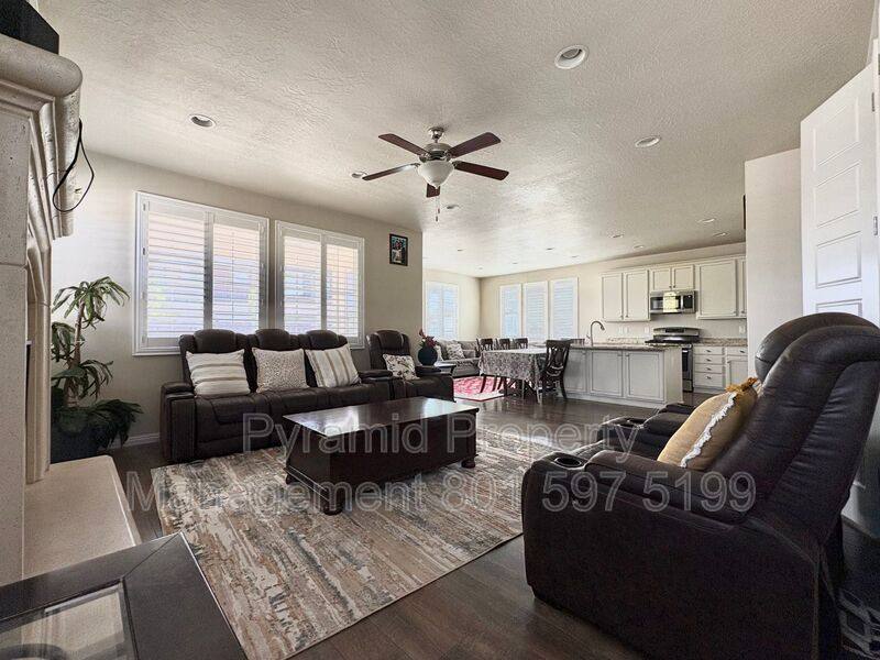 House for rent at 5297 W Halton Lane, West Valley City, UT 84120