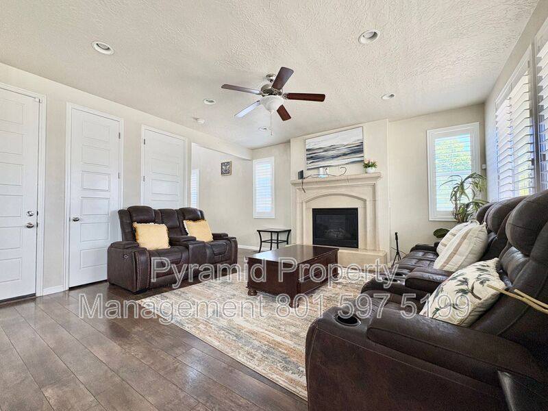 House for rent at 5297 W Halton Lane, West Valley City, UT 84120