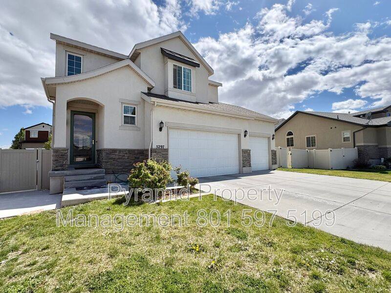 House for rent at 5297 W Halton Lane, West Valley City, UT 84120