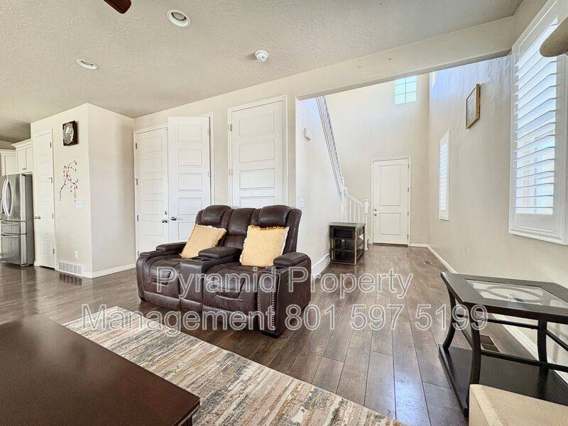 House for rent at 5297 W Halton Lane, West Valley City, UT 84120