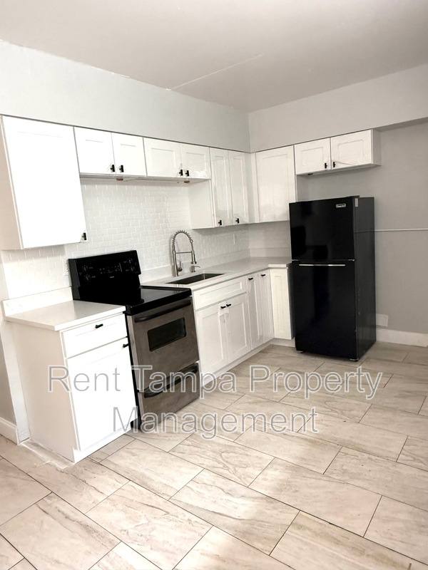 Apartment for rent at 2475 18th Ave S #12, Saint Petersburg, FL 33712