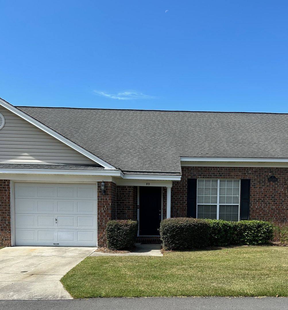 Townhouse for rent at 1159 Mohawk St, Savannah, GA 31419