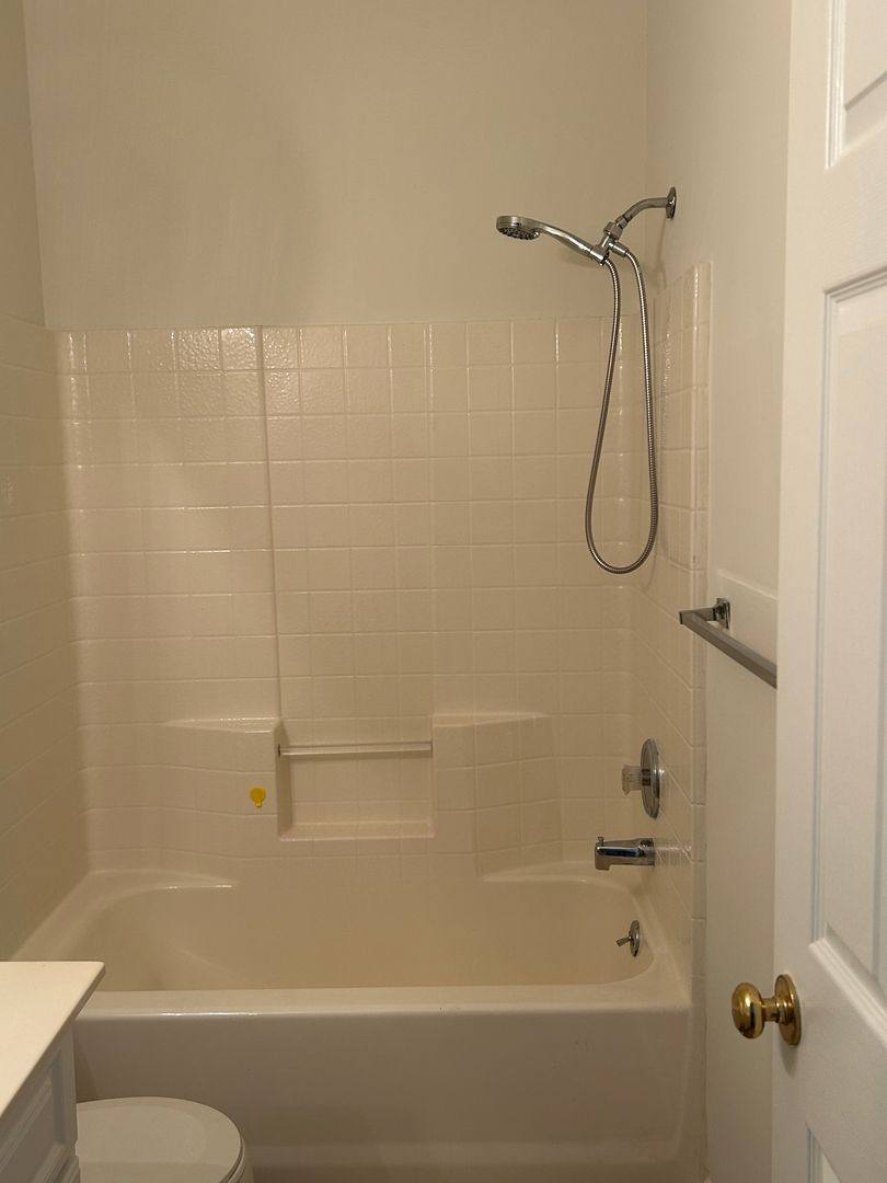 Townhouse for rent at 1159 Mohawk St, Savannah, GA 31419