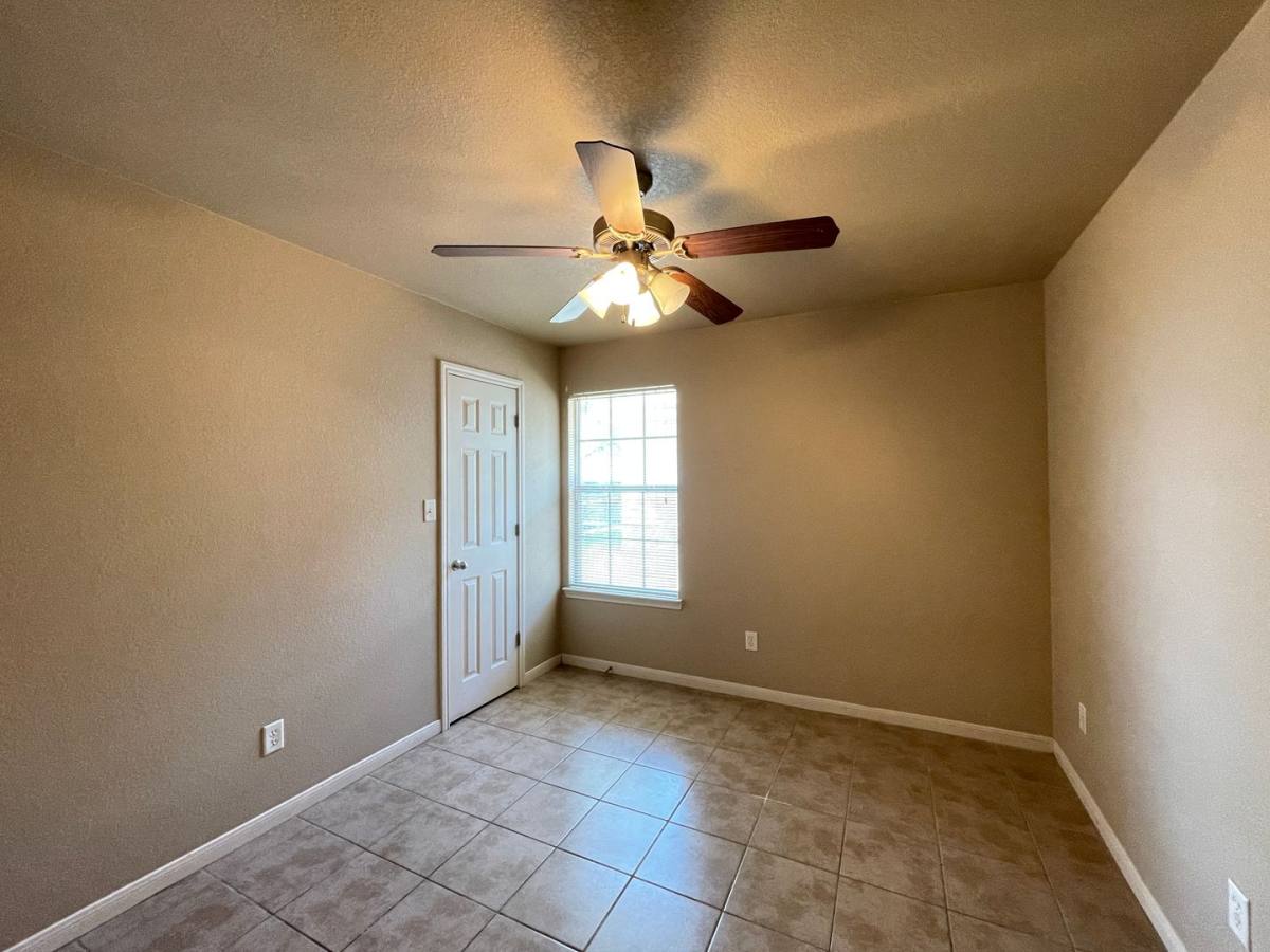 Apartment for rent at 1204 Powder River Dr, Killeen, TX 76549