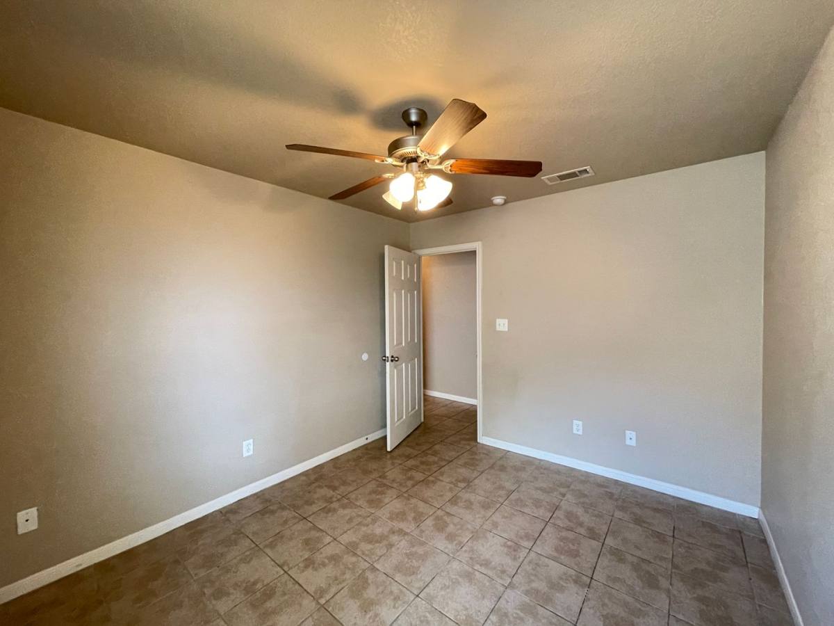 Apartment for rent at 1204 Powder River Dr, Killeen, TX 76549