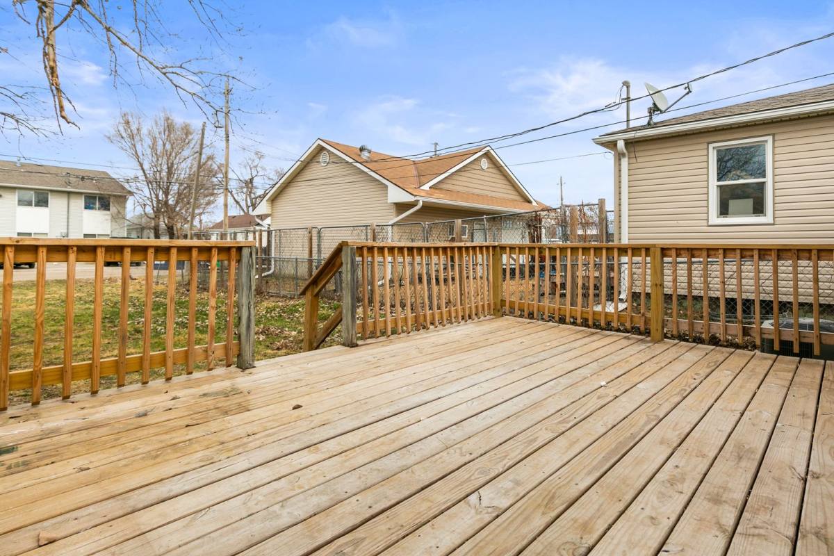 House for rent at 1634 Ave A, Council Bluffs, IA 51501