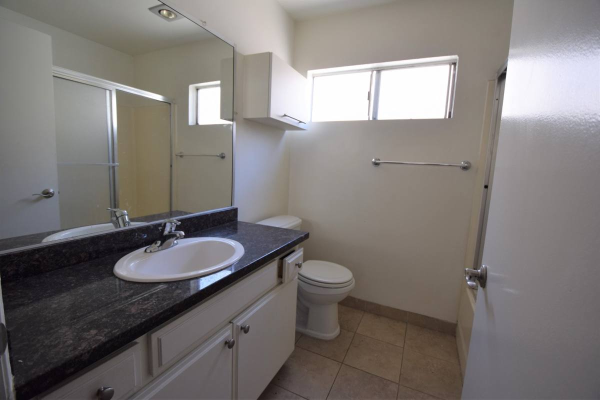 Apartment for rent at 11045 La Maida St, North Hollywood, CA 91601