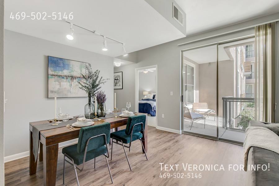 Apartment for rent at 929 Norwood St, Fort Worth, TX 76107