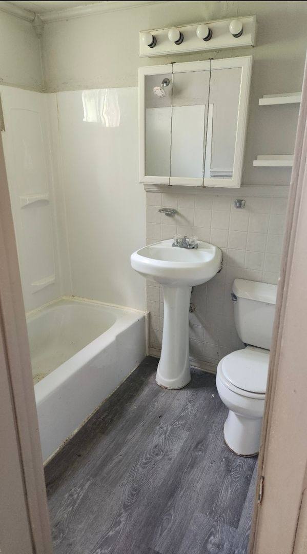 House for rent at 802 Western Ave, Jeannette, PA 15644