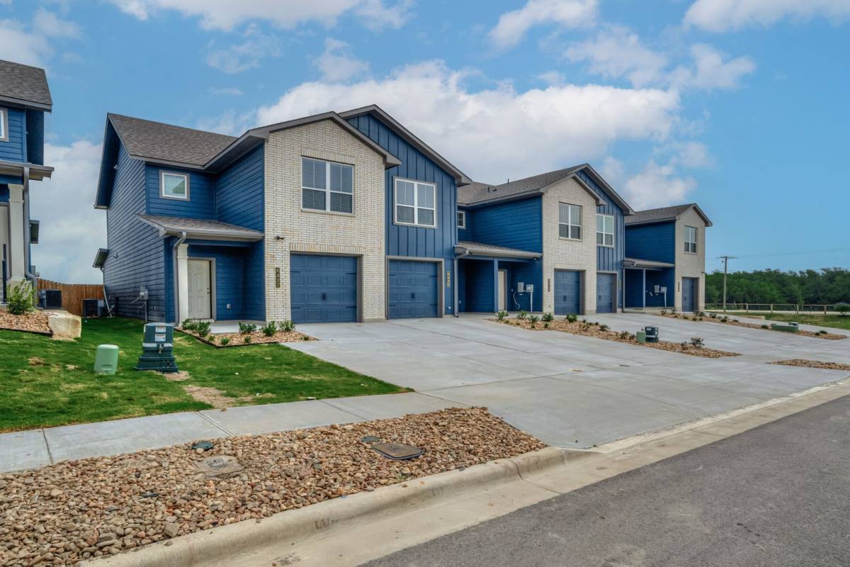 Townhouse for rent at 8420 Adelaide Dr, Temple, TX 76502