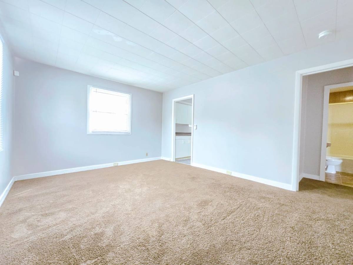 House for rent at 729 N Elmer St, South Bend, IN 46628