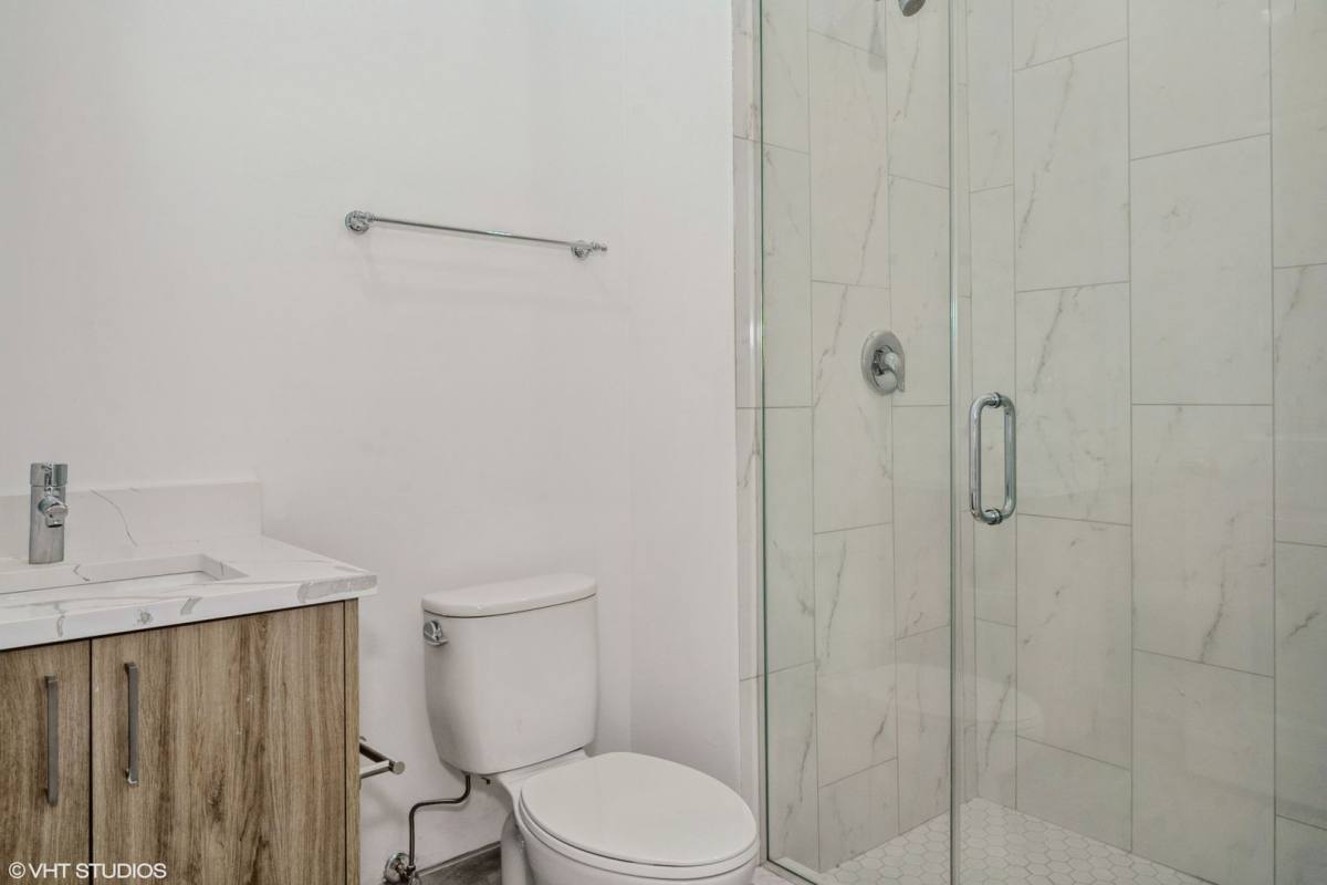 Apartment for rent at 6135 S Kimbark, Chicago, IL 60637