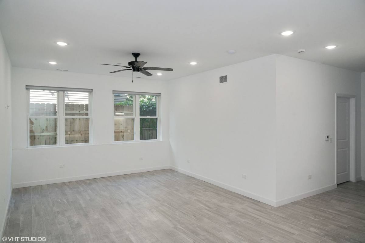 Apartment for rent at 6135 S Kimbark, Chicago, IL 60637
