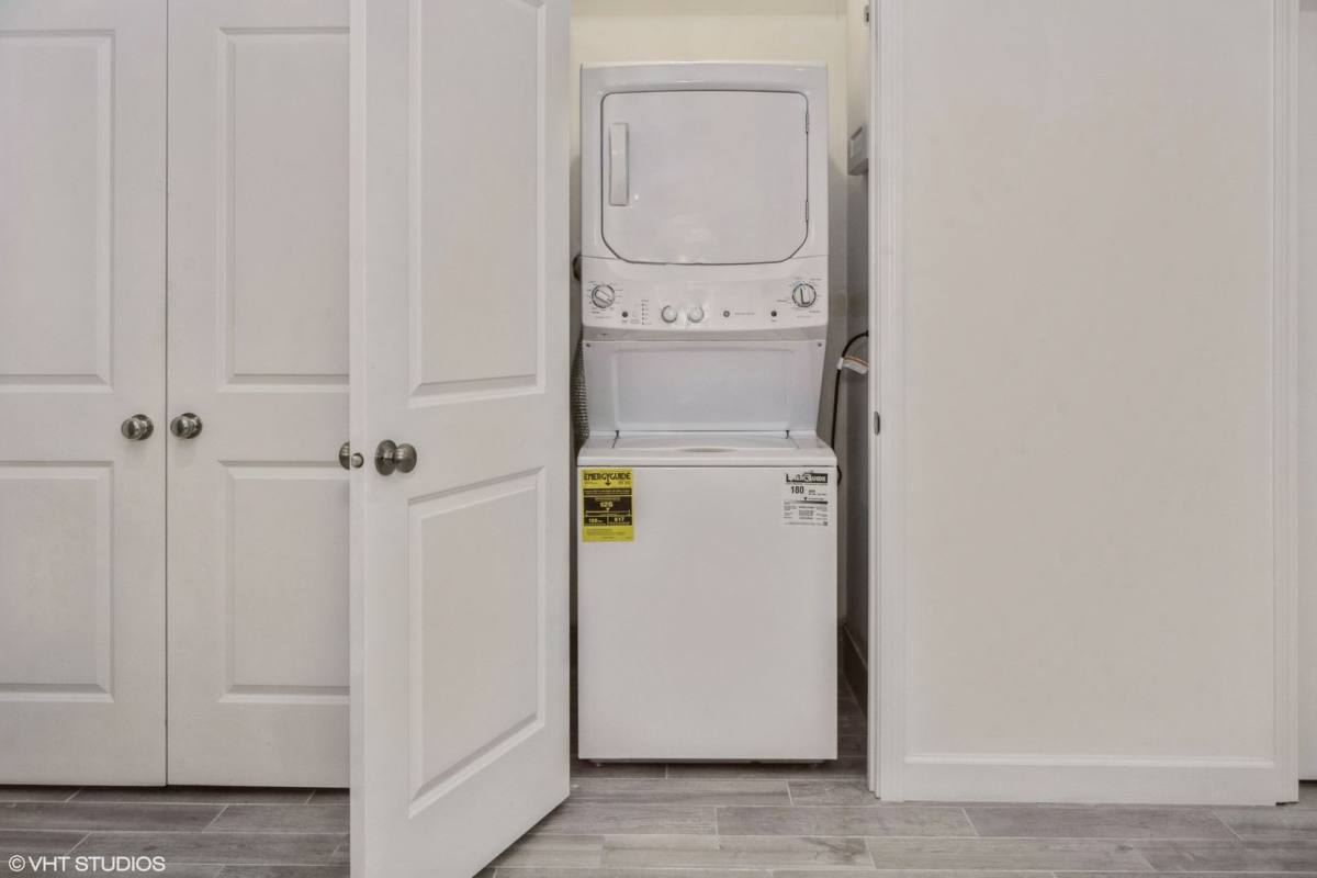 Apartment for rent at 6135 S Kimbark, Chicago, IL 60637