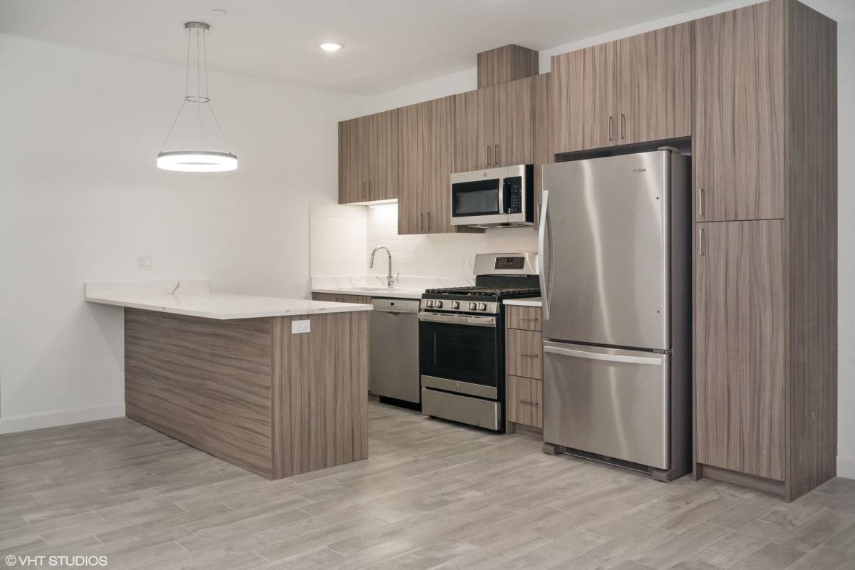 Apartment for rent at 6135 S Kimbark, Chicago, IL 60637