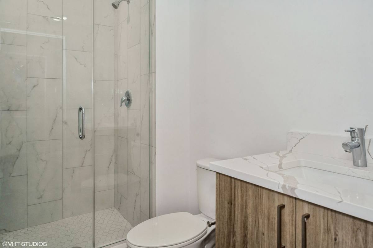 Apartment for rent at 6135 S Kimbark, Chicago, IL 60637