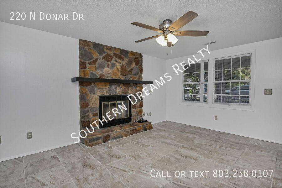 House for rent at 220 N Donar Dr, Columbia, SC 29229