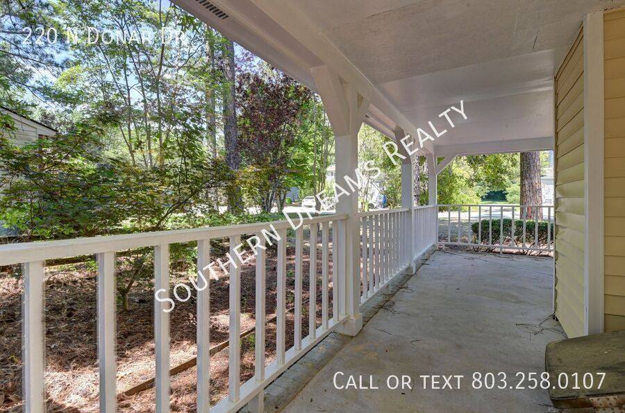 House for rent at 220 N Donar Dr, Columbia, SC 29229