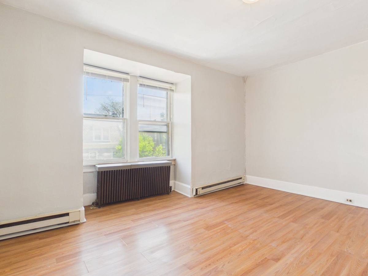 Apartment for rent at 1528 Green St, Harrisburg, PA 17102