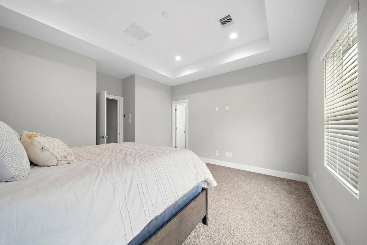 House for rent at 8402 Curry Rd, Houston, TX 77093