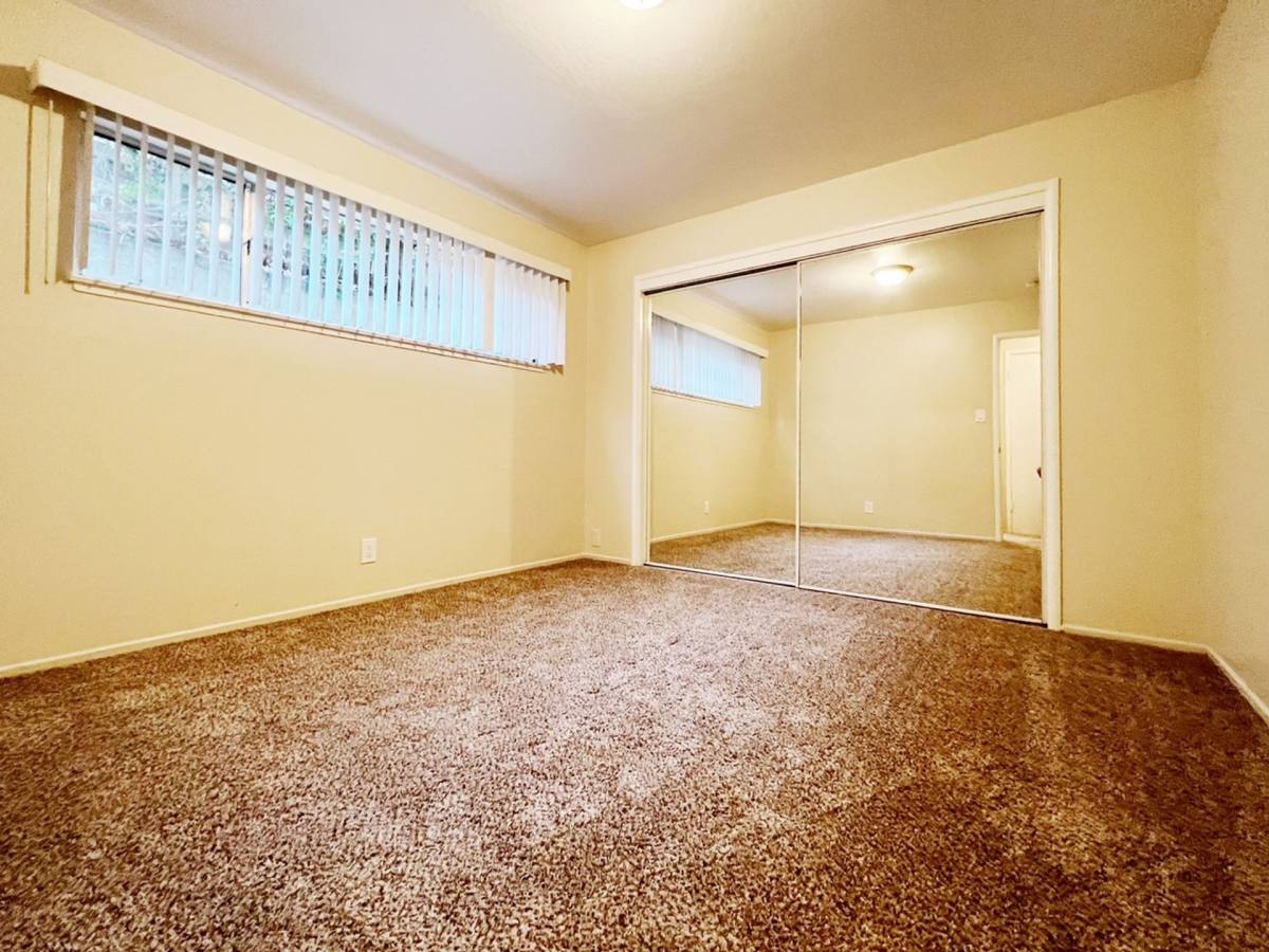 Apartment for rent at 3000 Richmond Blvd, Oakland, CA 94611