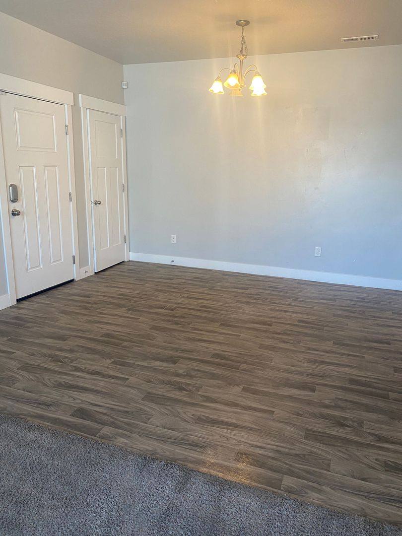 Townhouse for rent at 90 W Silver Springs Dr, Orem, UT 84058