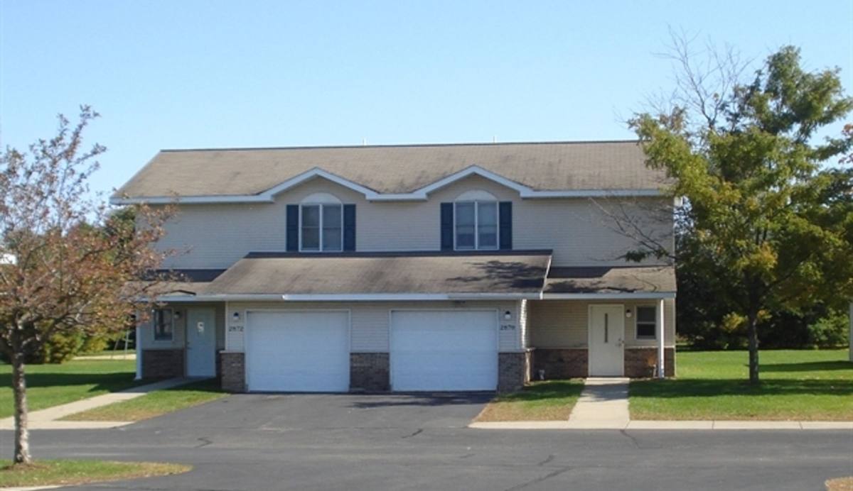 Townhouse for rent at 2956 Hickory Dr, Plover, WI 54467